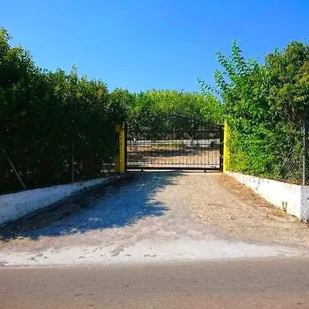 Countryside Apartment Yard-View-Wifi-Parking Διαμέρισμα *